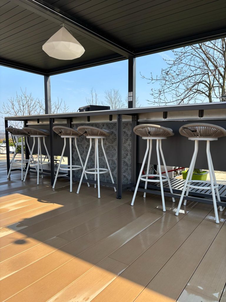 bar piscina
